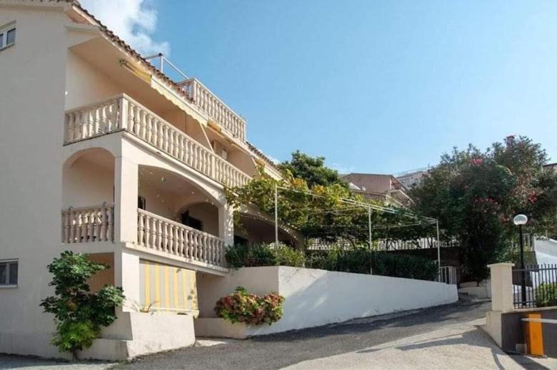 Apartments Dunja Sveti Stefan Eksteriør bilde