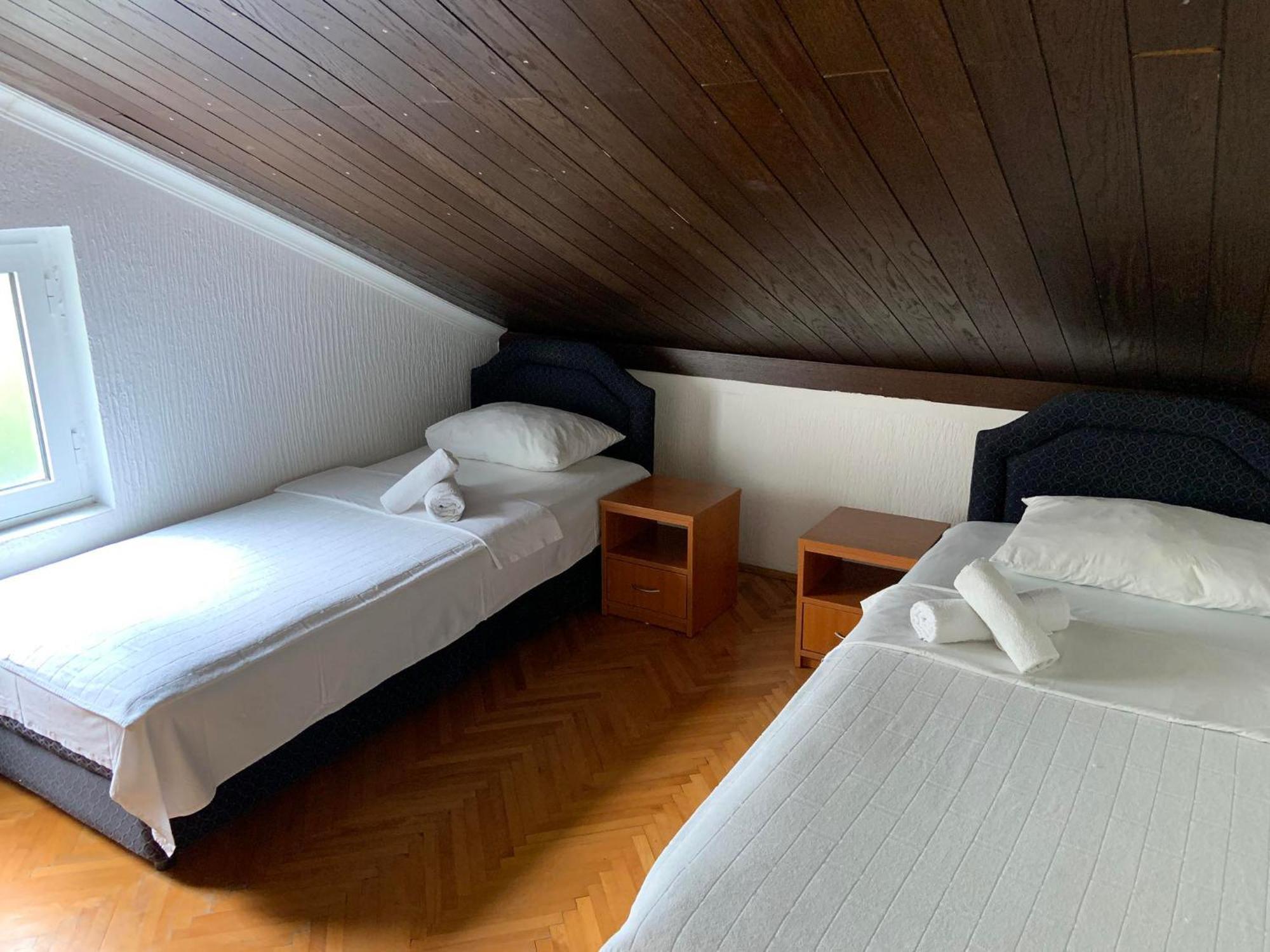 Apartments Dunja Sveti Stefan Eksteriør bilde